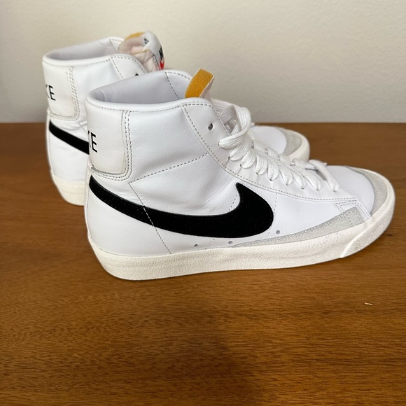 Nike Shoes - Nike Blazer Mid '77 Vintage Sneakers